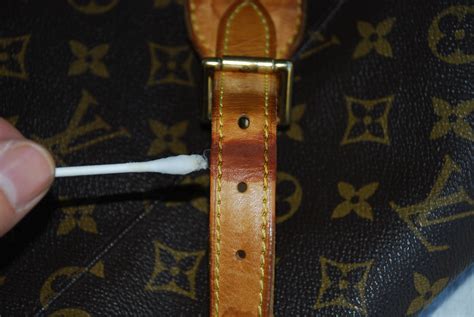 how to repair cracked louis vuitton leather|louis vuitton jewelry repair.